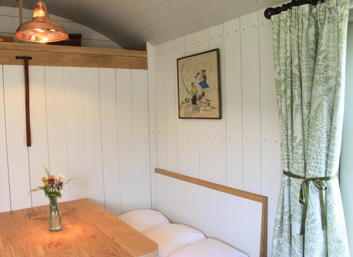 Willa The Parlour, For Alton Towers & The Peak District Uttoxeter Zewnętrze zdjęcie