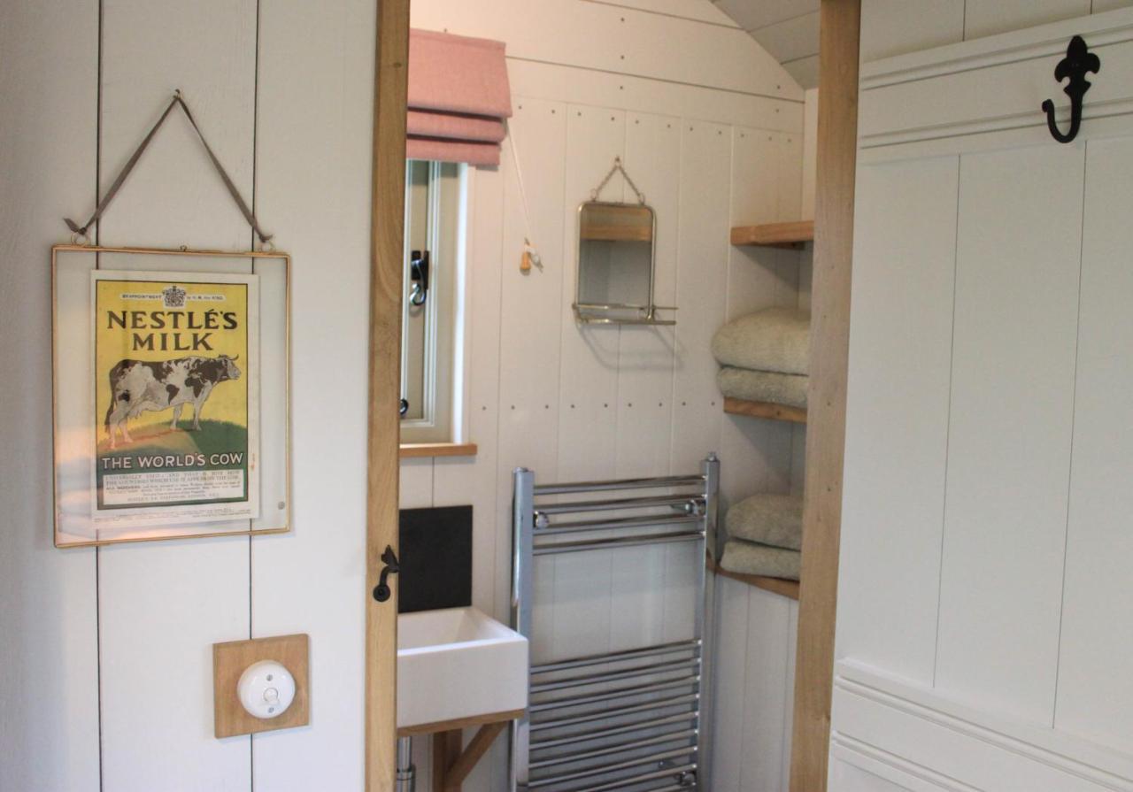 Willa The Parlour, For Alton Towers & The Peak District Uttoxeter Zewnętrze zdjęcie