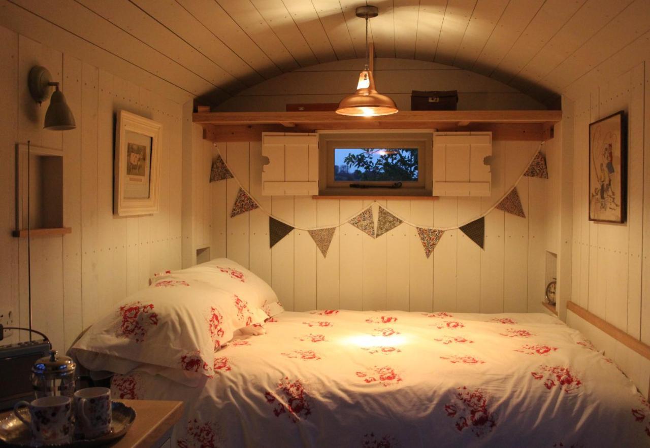 Willa The Parlour, For Alton Towers & The Peak District Uttoxeter Zewnętrze zdjęcie